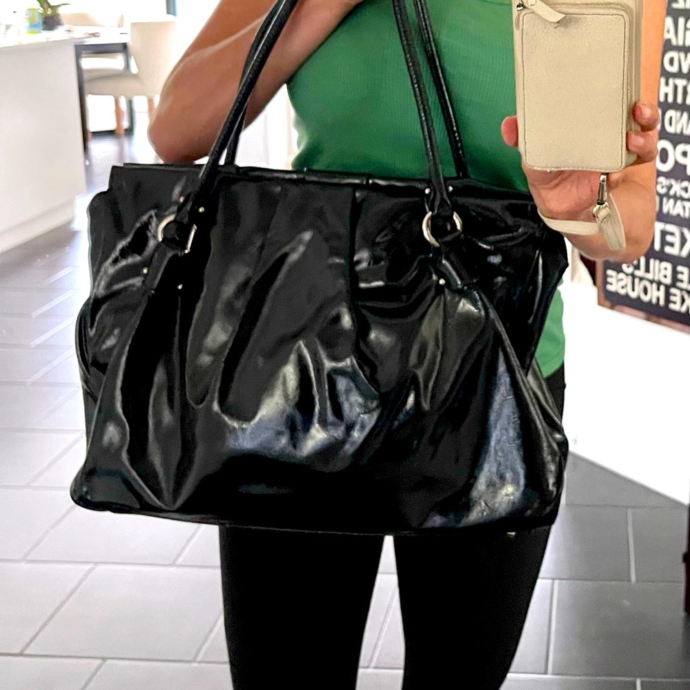 Gorgeous, super clean Salvatore Ferragamo patent leather purse. Used twice!